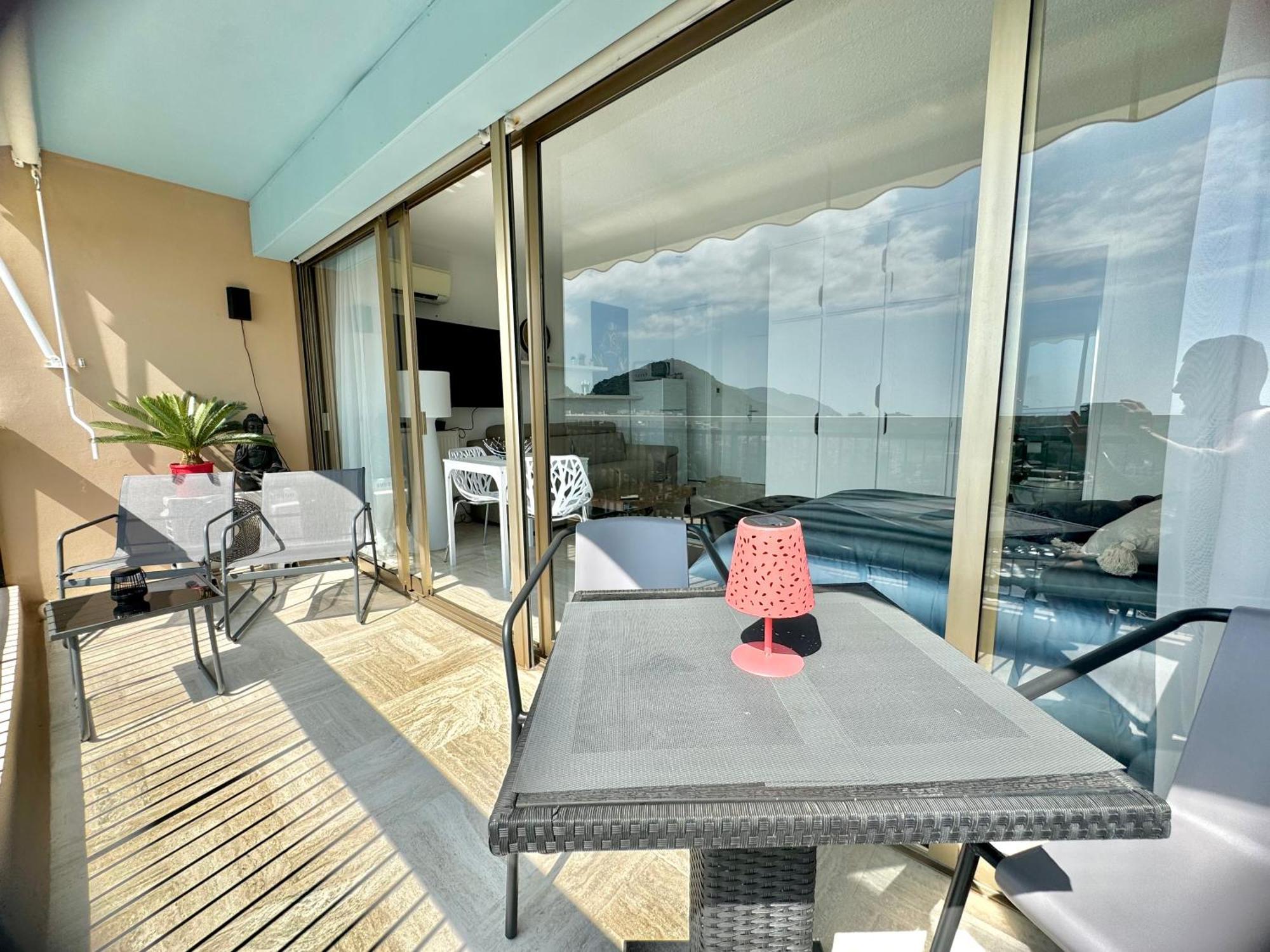 My Resid Divina Cannes Marina Vue *