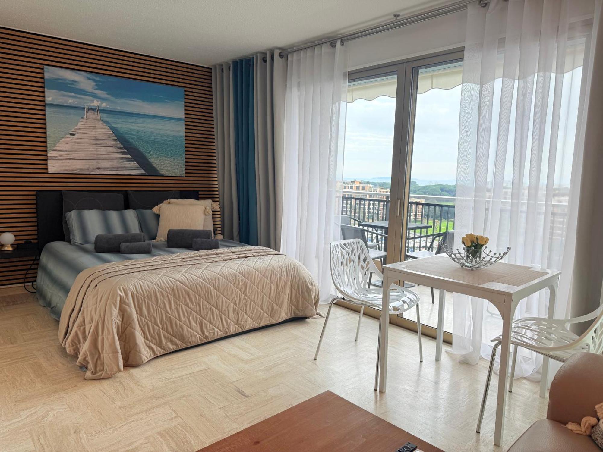 My Resid Divina Cannes Marina Vue *